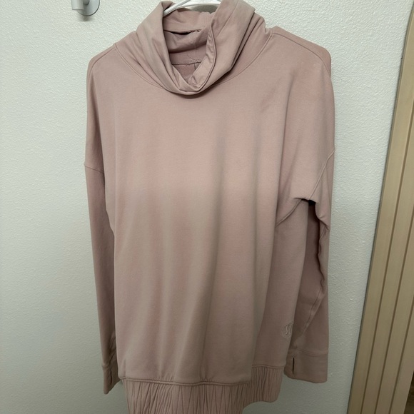 LULULEMON - TURTLENECK PULLOVER W/ POCKETS - Picture 6 of 10